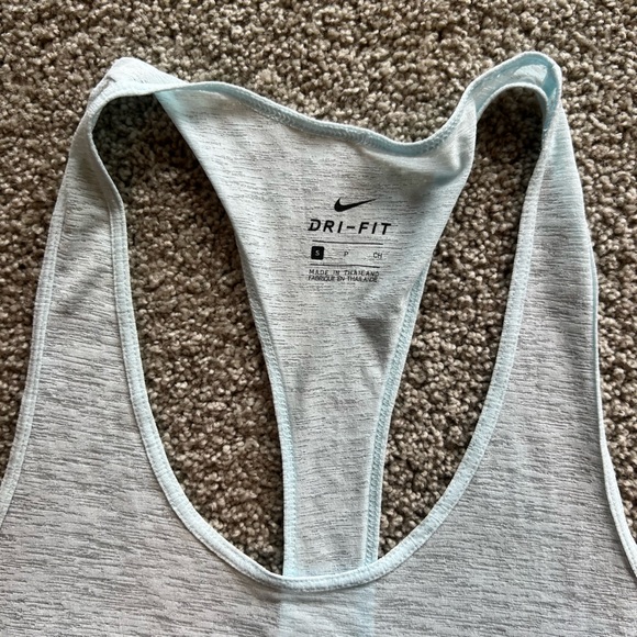 Nike running tank top - Picture 6 of 6